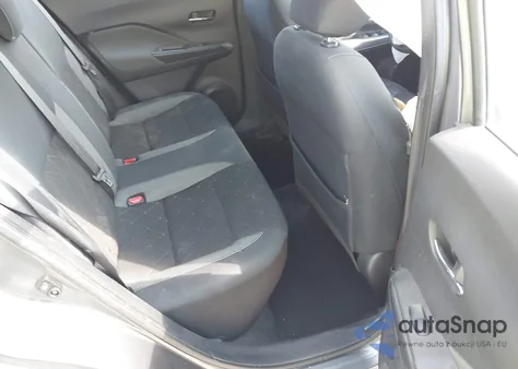 2019 Nissan Kicks Sv z USA, uszkodzony, nr VIN 3N1CP5CU9KL540251